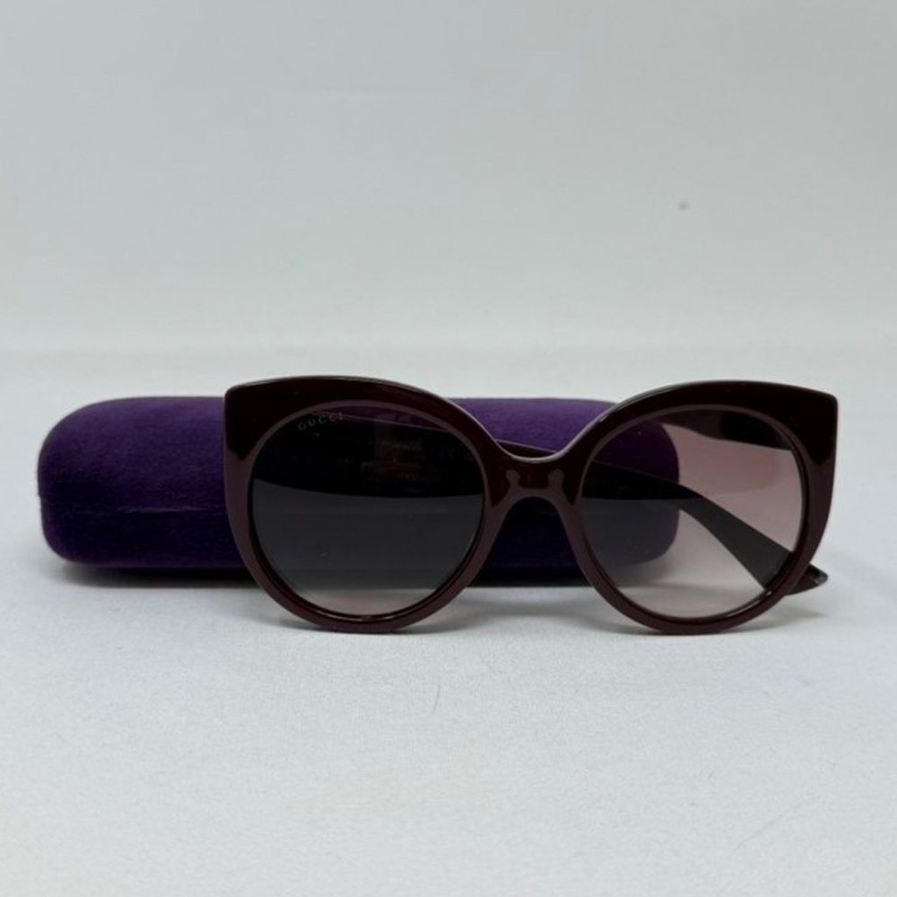 Gucci Burgundy glasses